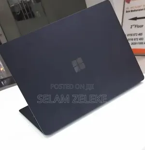 New Laptop Microsoft Surface 16GB Intel Core i7 SSD 512GB