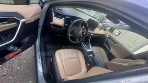 Toyota RAV4 2024 Green
