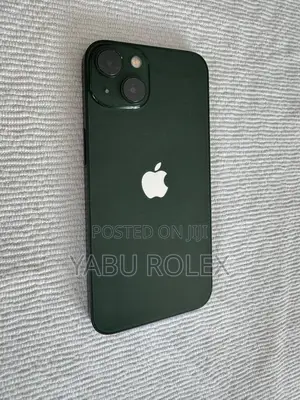 Apple iPhone 13 128 GB Green