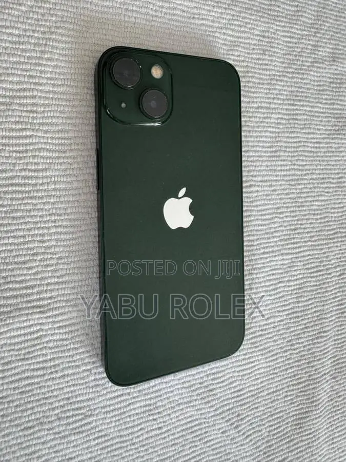Apple iPhone 13 128 GB Green
