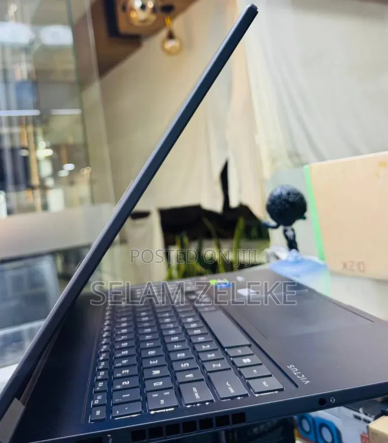 New Laptop HP Victus 16 16GB Intel Core i7 SSD 1T
