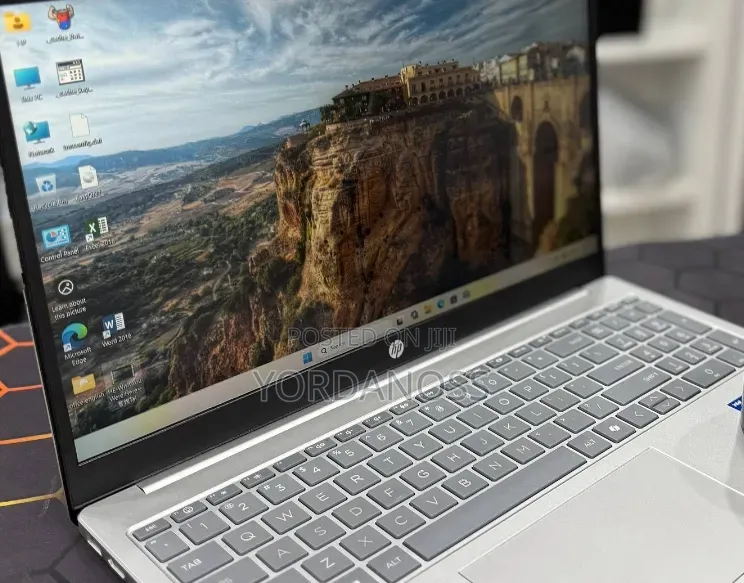 New Laptop HP Stream Notebook 16GB Intel Core i7 SSD 1T