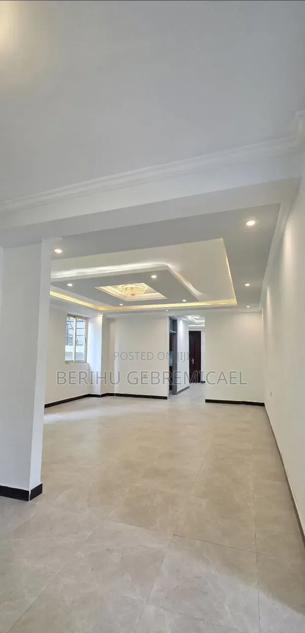 2bdrm Condo in አስኮ, Gullele for rent