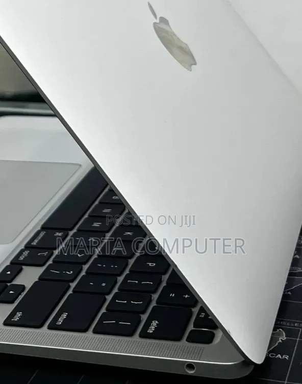 New Laptop Apple MacBook Air 2020 M1 16GB Apple M1 SSD 512GB