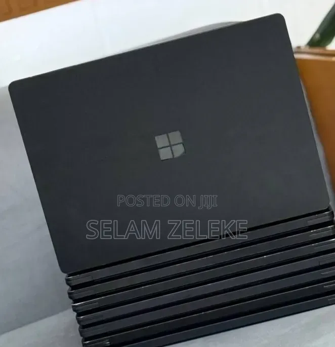 New Laptop Microsoft Surface 16GB Intel Core i7 SSD 512GB