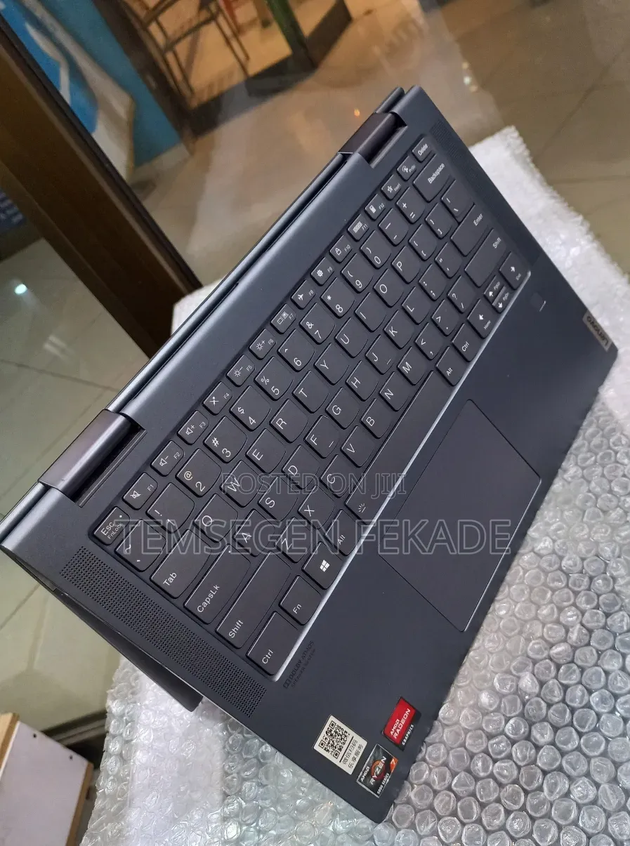 New Laptop Lenovo Yoga 7 15ITL5 16GB AMD Ryzen 7 SSD 512GB
