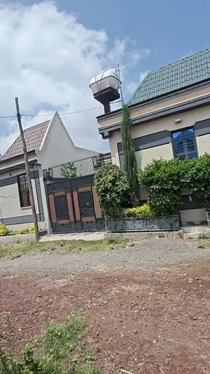 Furnished 7bdrm House in Dukem, East Shewa for sale