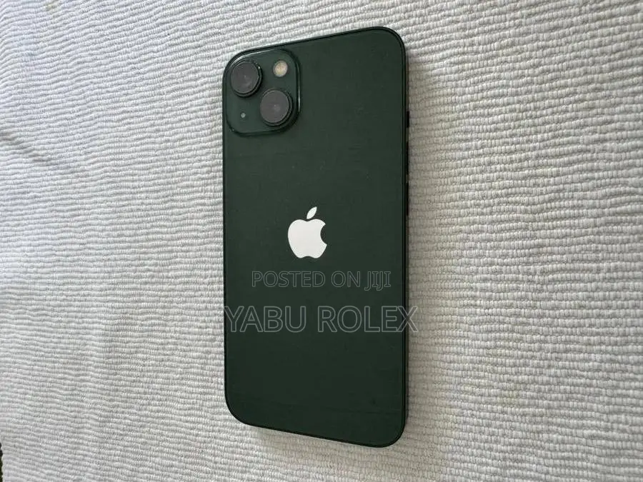 Apple iPhone 13 128 GB Green