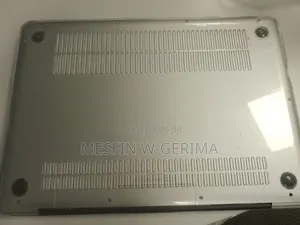 Laptop Apple MacBook 2012 4GB Intel SSD 1T