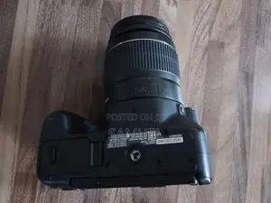 200d Camera