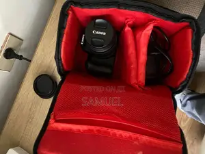 200d Camera