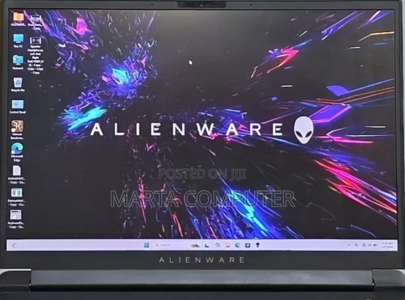 New Laptop Alienware X16 r1 16GB Intel Core i9 SSD 1T