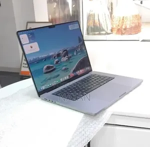 New Apple MacBook Pro 2021 M1 Max 64GB Apple M1 Pro SSHD (Hybrid) 1T