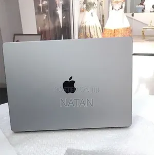 New Apple MacBook Pro 2021 M1 Max 64GB Apple M1 Pro SSHD (Hybrid) 1T
