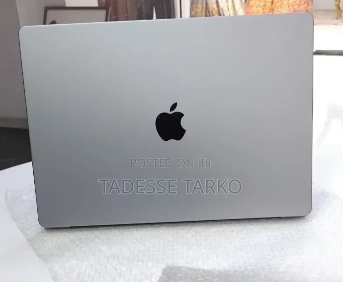 New Laptop Apple MacBook Pro 2021 M1 Max 64GB Apple M1 Max SSD 1T