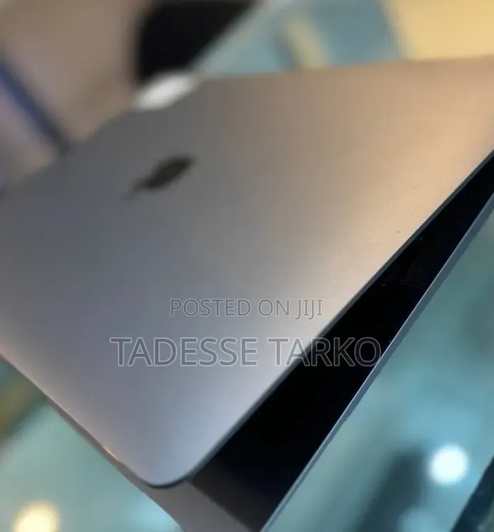 New Laptop Apple MacBook Air 2020 M1 16GB Apple M1 SSD 256GB