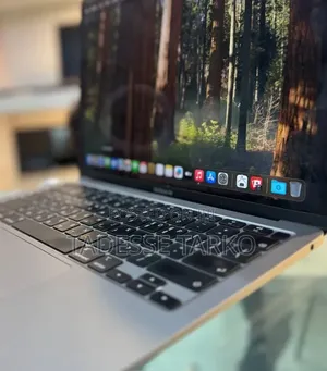 New Laptop Apple MacBook Air 2020 M1 16GB Apple M1 SSD 256GB
