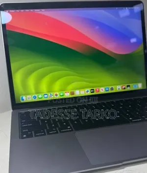 New Laptop Apple MacBook Air 2020 M1 16GB Apple M1 SSD 256GB