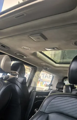 Hyundai Staria 2022 Black