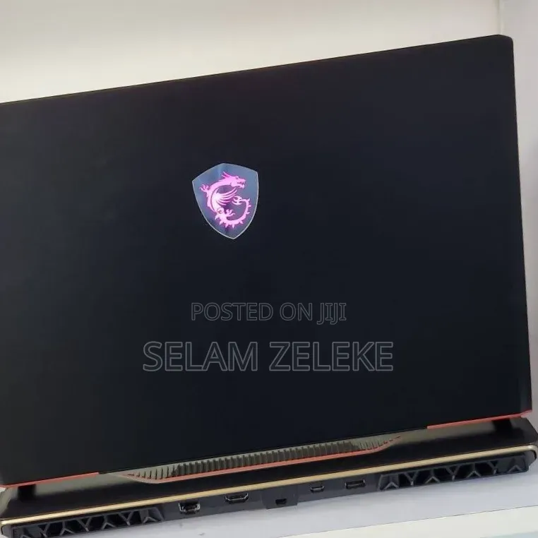 New Laptop MSI Raider GE68HX 13VI-202US 32GB Intel Core i9 SSD 1T