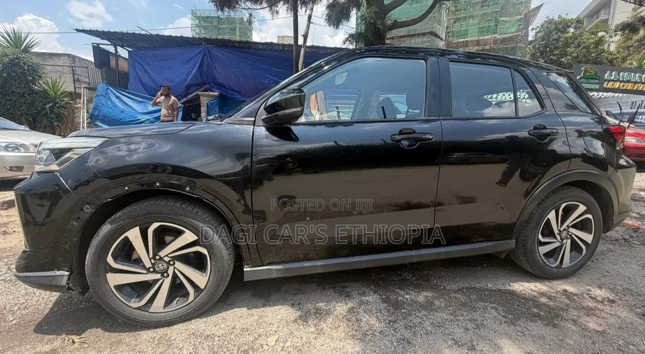 Toyota Raize 2021 Black