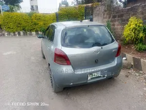 Toyota Yaris 2007 Gray