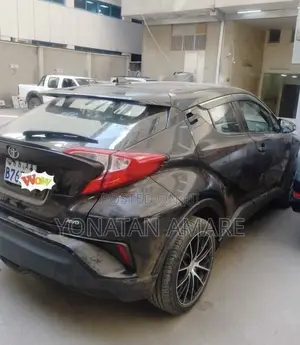 Toyota C-HR 2020 Gray