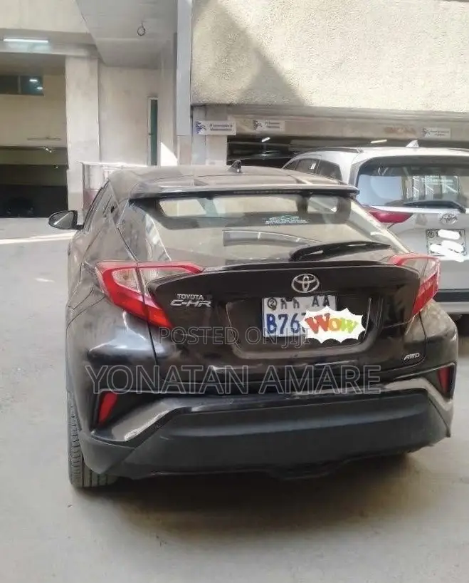 Toyota C-HR 2020 Gray