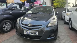 Toyota Yaris 2008 Gray