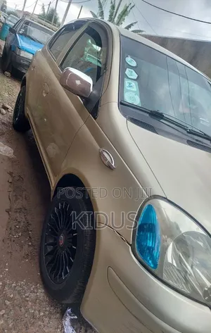 Toyota Vitz 2004
