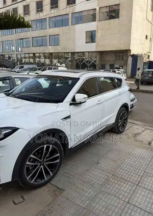 Jetour X70 Plus 2022 White