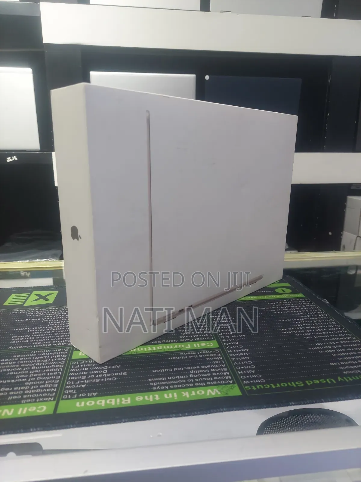 New Laptop Apple MacBook Air 2026 M5 16GB Apple M5 SSD 512GB