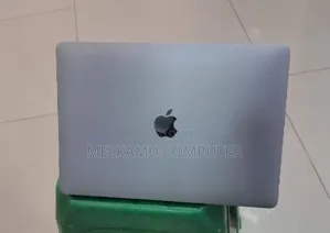 New Laptop Apple MacBook Air 2020 M1 16GB Apple M1 SSD 256GB