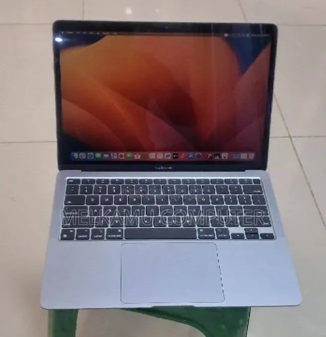 New Laptop Apple MacBook Air 2020 M1 8GB Apple M1 SSD 512GB