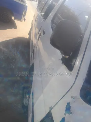 Toyota HiAce 1997 White