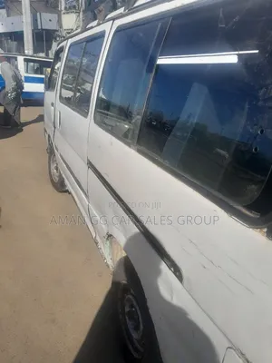 Toyota HiAce 1997 White