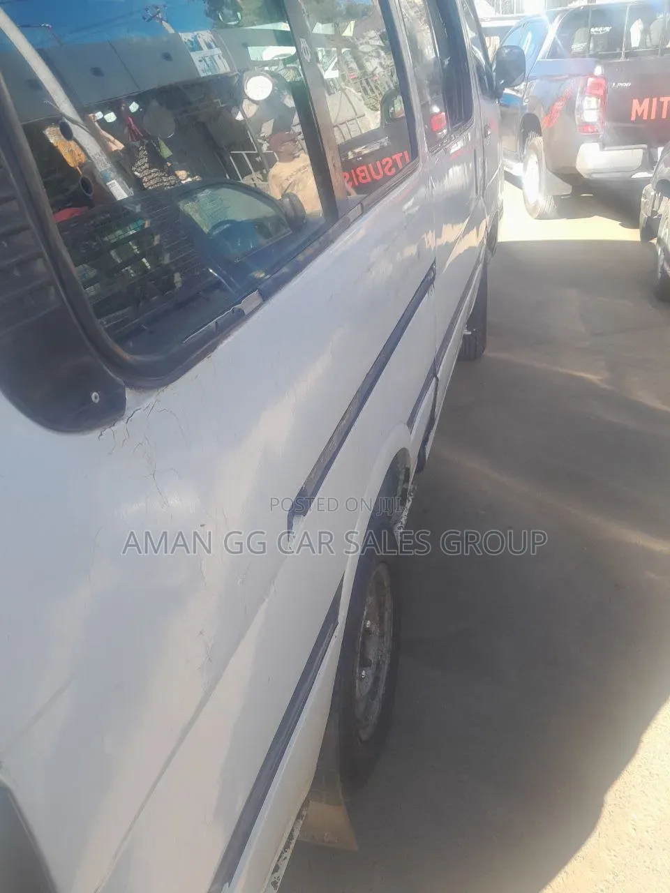 Toyota HiAce 1997 White