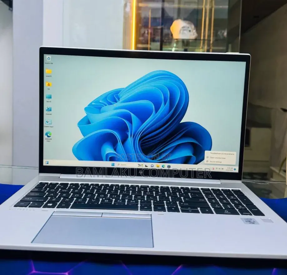 New Laptop HP EliteBook 840 G7 8GB Intel Core i5 SSD 512GB