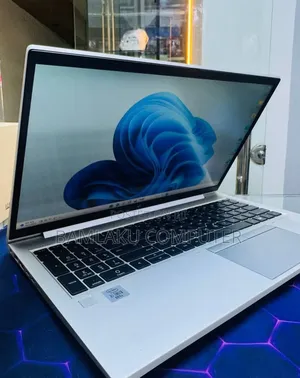 New Laptop HP EliteBook 840 G7 8GB Intel Core i5 SSD 512GB