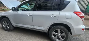 Toyota RAV4 2012 Silver