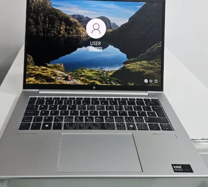 New Laptop HP 16GB Intel Core Ultra 5 SSD 512GB