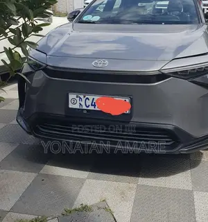 Toyota bZ4X 2023 Gray