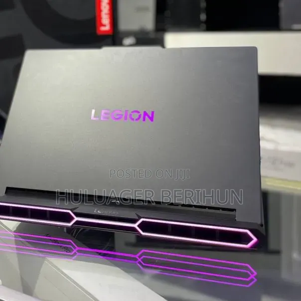 New Laptop Lenovo Legion Pro 7 64GB Intel Core i7 SSD 2T