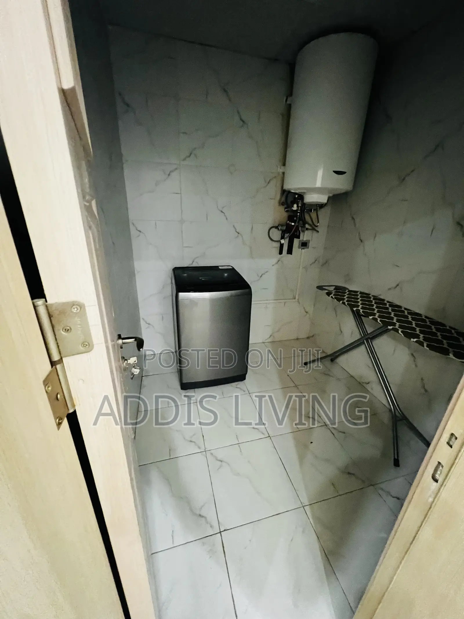 Furnished 4bdrm Apartment in Bole for rent