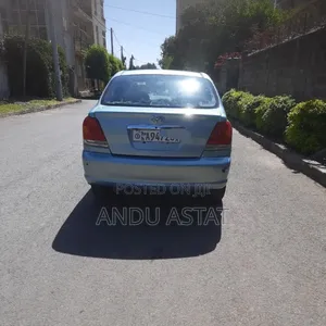 Toyota Platz 1.0 FWD 2005 Blue