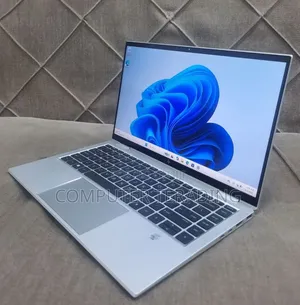 New Laptop HP EliteBook x360 1040 G7 16GB Intel Core i7 SSD 512GB
