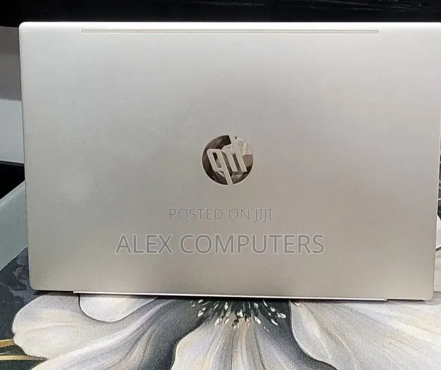 New Laptop HP Pavilion 15 8GB Intel Core i5 SSD 512GB