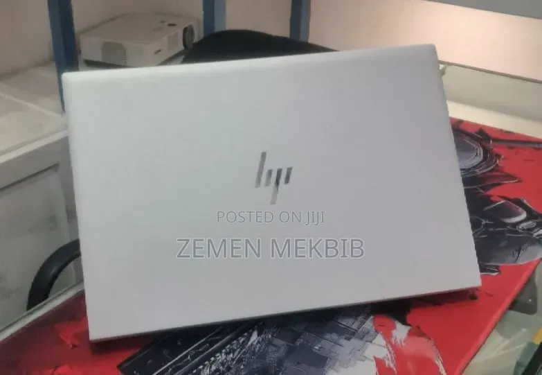 New Laptop HP EliteBook 840 G8 16GB Intel Core i5 SSD 512GB