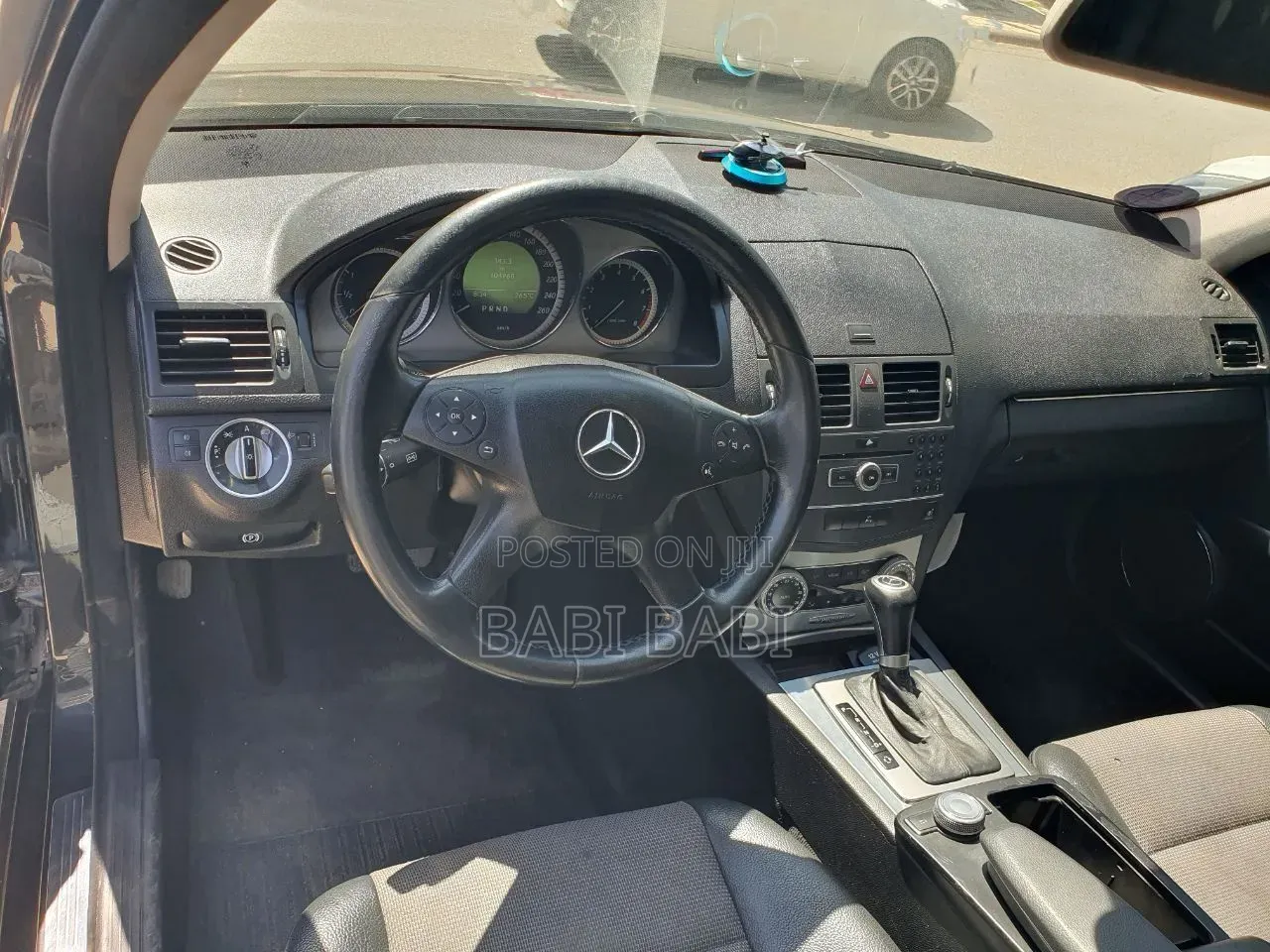 Mercedes-Benz C180 2010 Black