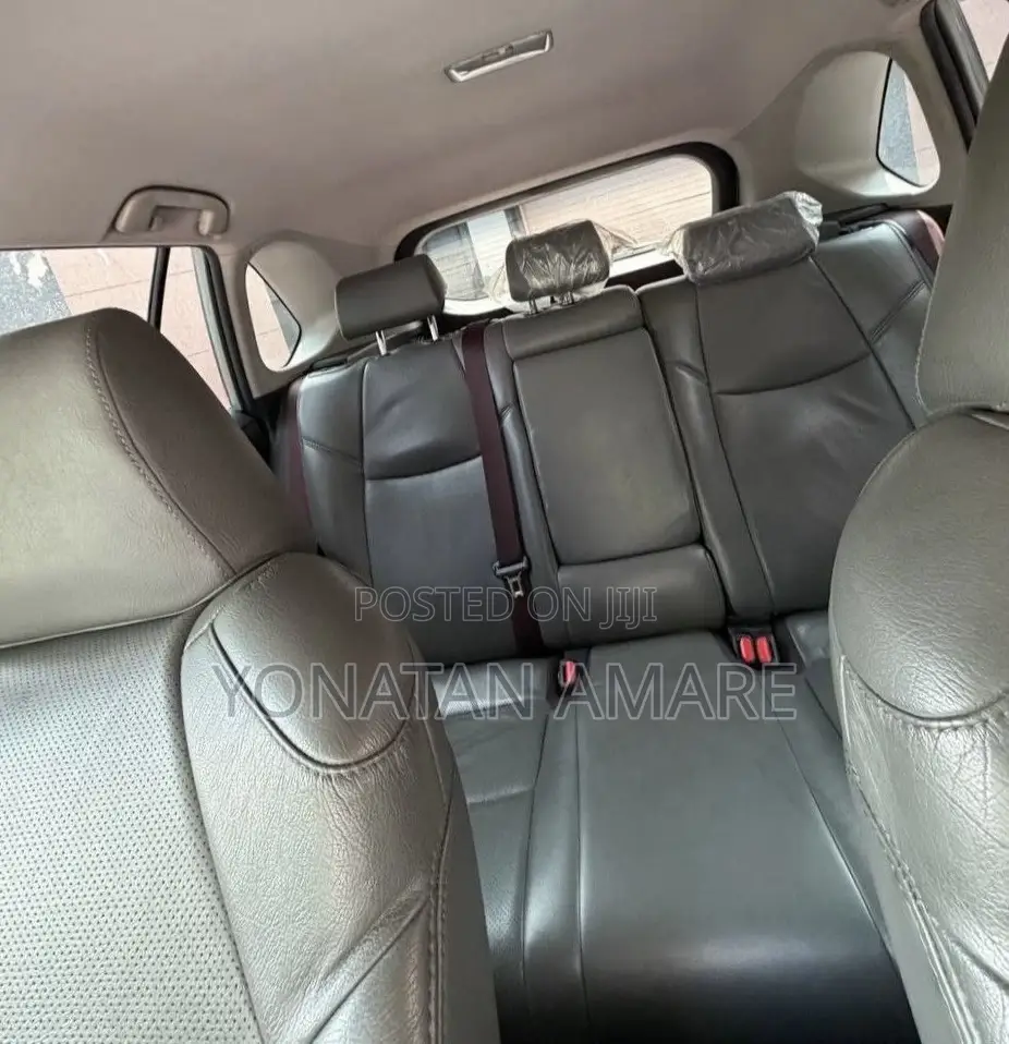 Toyota RAV4 2020 Gray